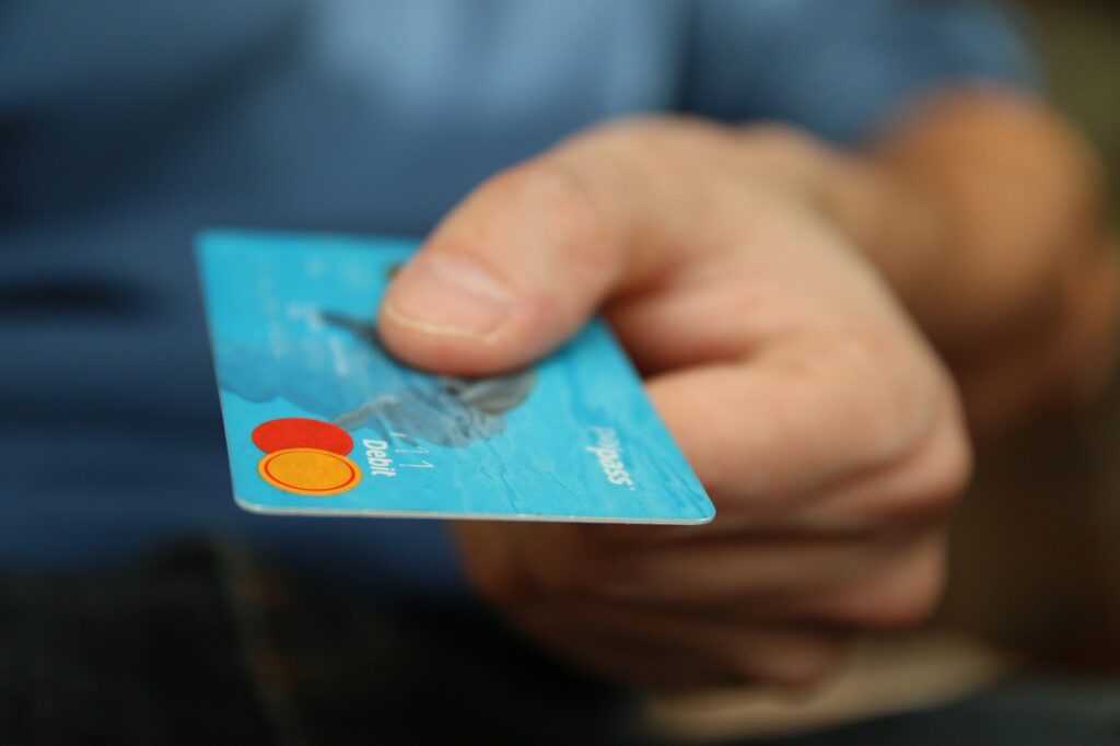 格安SIMをクレジットカードなしで契約する方法は？